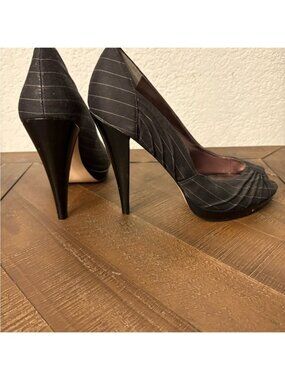 Steve Madden Black Pinstripe Heels